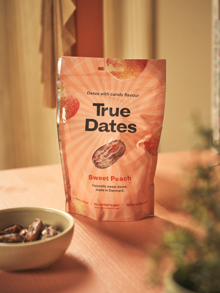 True Dates Sweet Peach