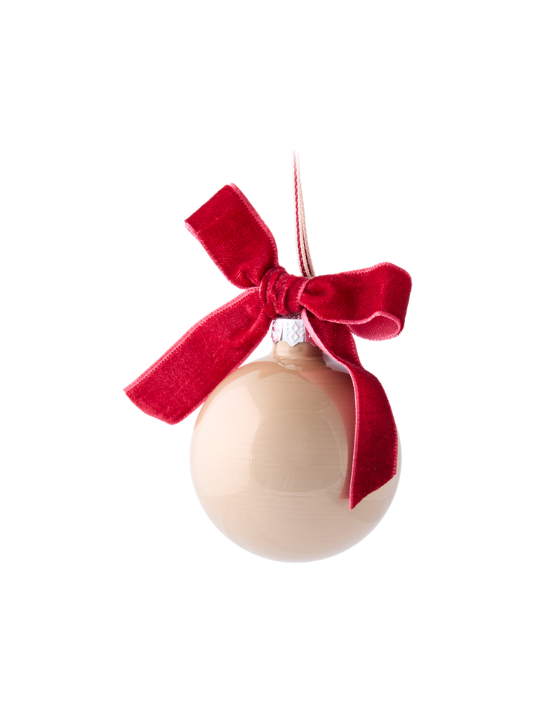Christmas bauble with velvet bow
