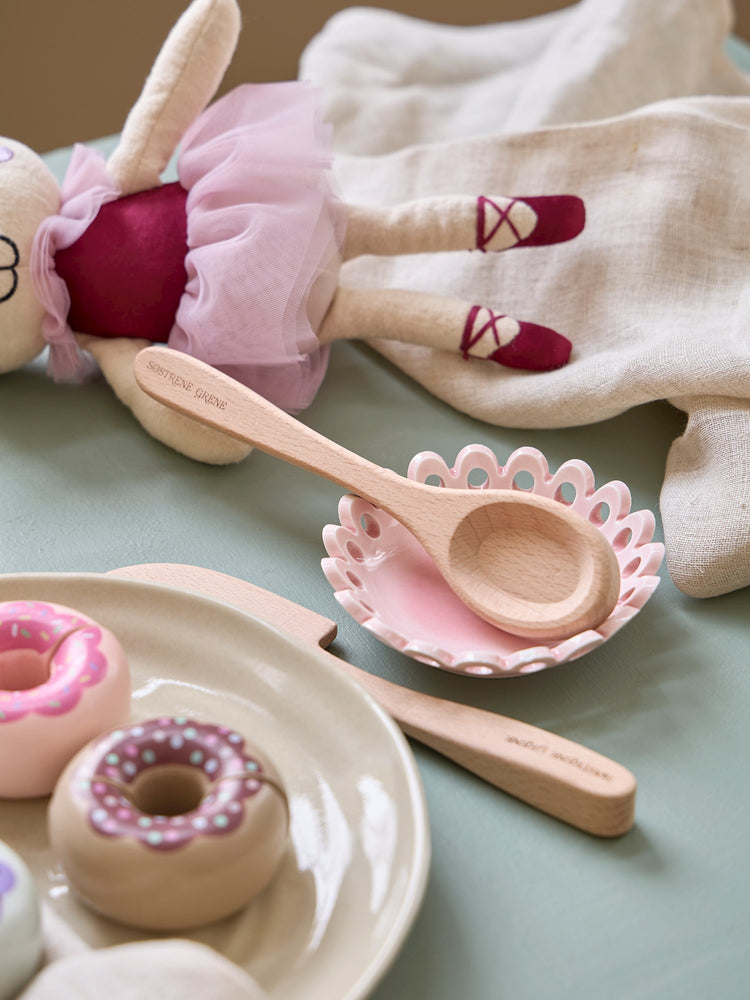 Toy spoon