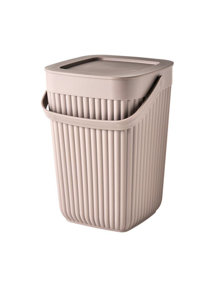Waste bin
