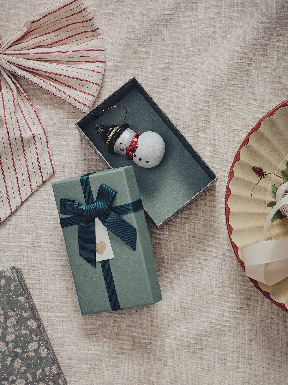Gift box with bow