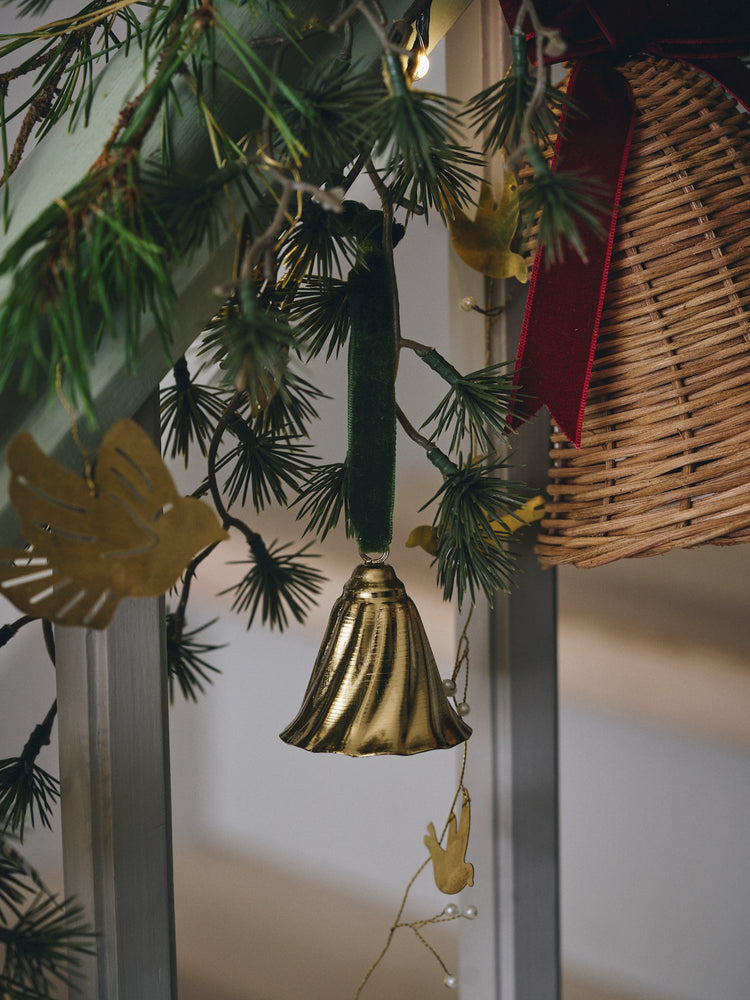Christmas ornament bell